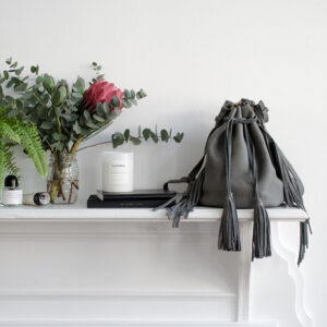 JETHRO BUCKET BAG - GREY