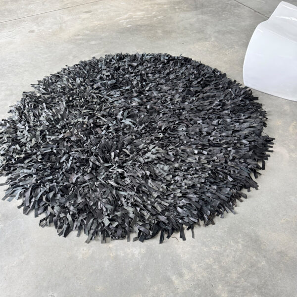 LEATHER SHAG RUG - Image 3
